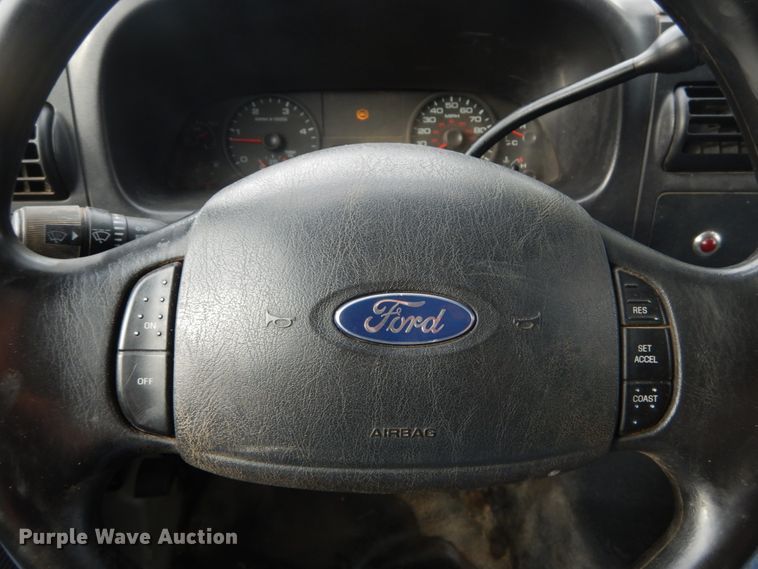 image for item DH2040 2005 Ford F450 Super Duty dump truck