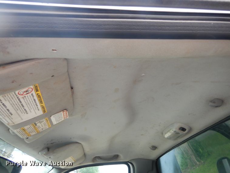 image for item DH2040 2005 Ford F450 Super Duty dump truck