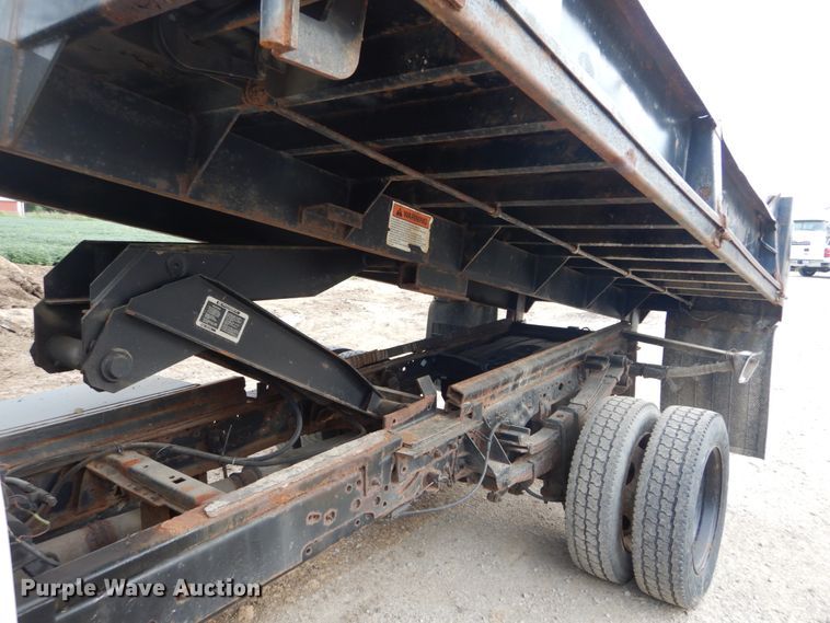 image for item DH2040 2005 Ford F450 Super Duty dump truck