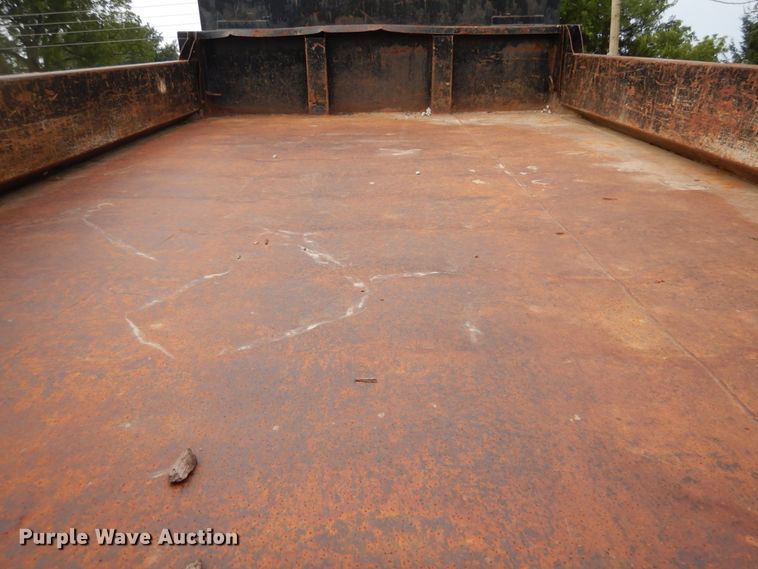 image for item DH2040 2005 Ford F450 Super Duty dump truck