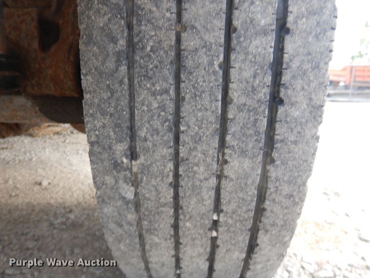 image for item DH2040 2005 Ford F450 Super Duty dump truck