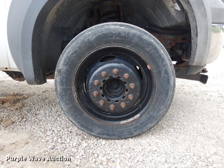 image for item DH2040 2005 Ford F450 Super Duty dump truck