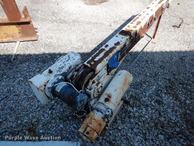 image for item DH2049 Auto Crane 2403-P crane