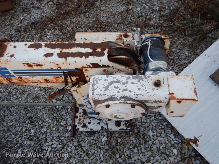 image for item DH2049 Auto Crane 2403-P crane