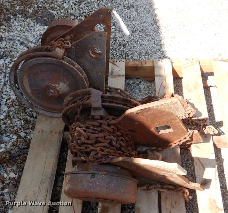 image for item DH2049 Auto Crane 2403-P crane