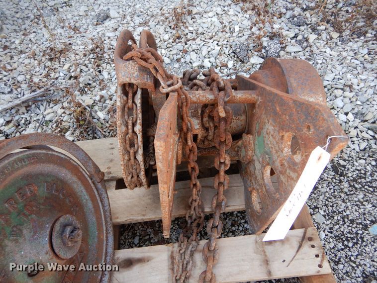 image for item DH2049 Auto Crane 2403-P crane