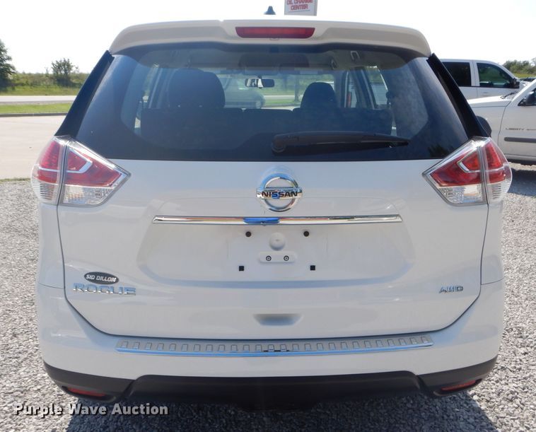 image for item DH2544 2016 Nissan Rogue SUV