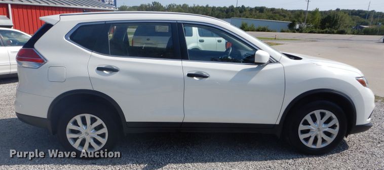 image for item DH2544 2016 Nissan Rogue SUV