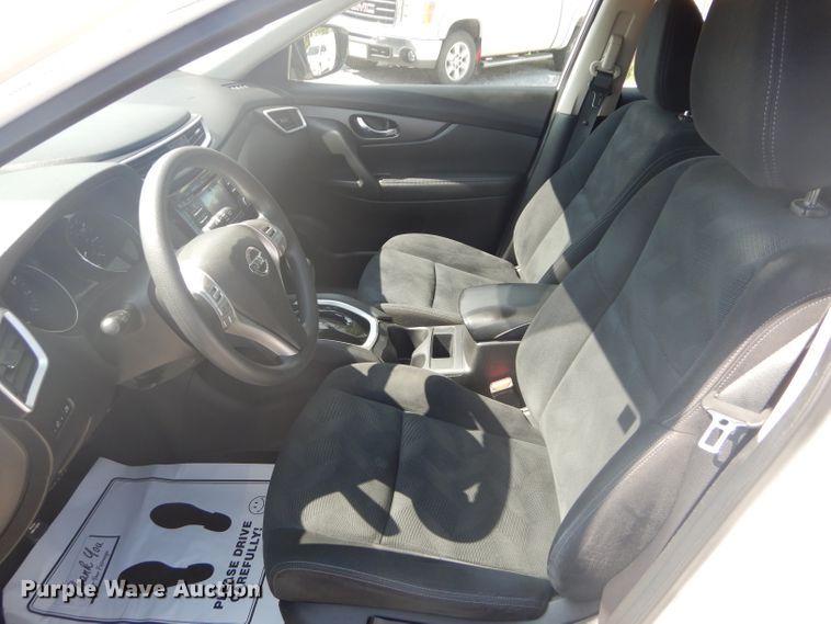 image for item DH2544 2016 Nissan Rogue SUV