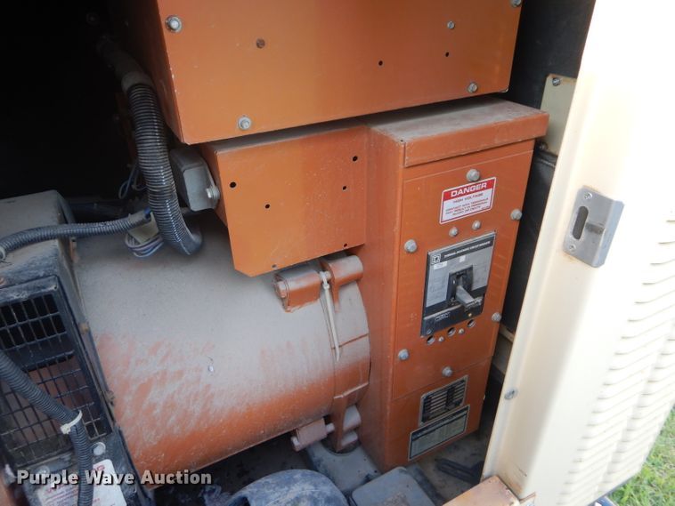 image for item DH2546 1997 Generac 97A07435-S generator