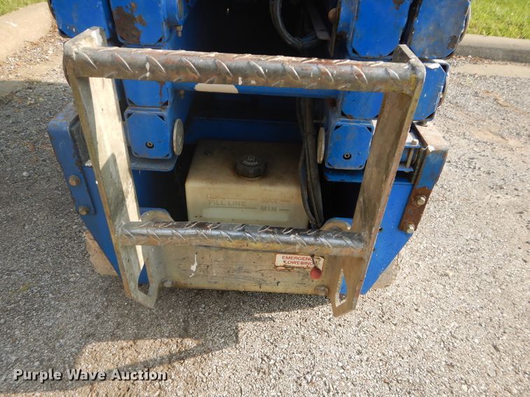 image for item DH2547 Up Right UI-1930X-Lift scissor lift