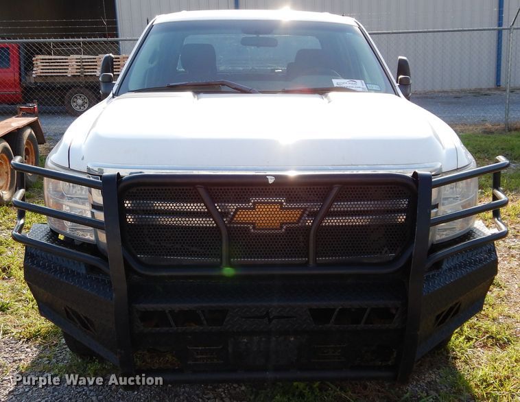 image for item DH3544 2014 Chevrolet Silverado 2500HD Crew Cab pickup truck