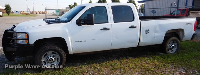 image for item DH3544 2014 Chevrolet Silverado 2500HD Crew Cab pickup truck