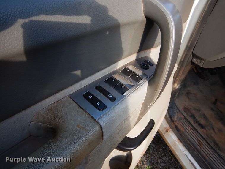 image for item DH3544 2014 Chevrolet Silverado 2500HD Crew Cab pickup truck