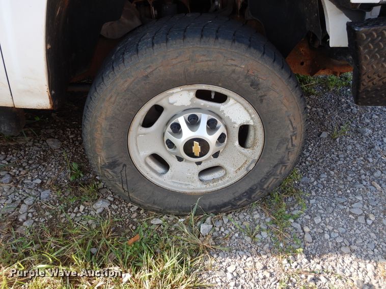 image for item DH3544 2014 Chevrolet Silverado 2500HD Crew Cab pickup truck