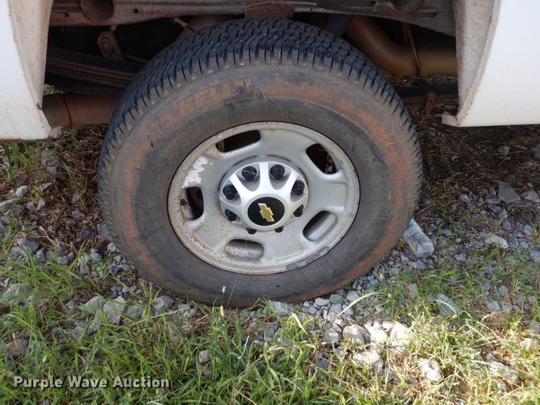 image for item DH3544 2014 Chevrolet Silverado 2500HD Crew Cab pickup truck