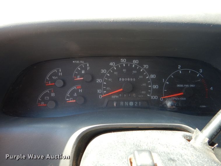 image for item DH3558 2001 Ford F550 Crew Cab utility truck