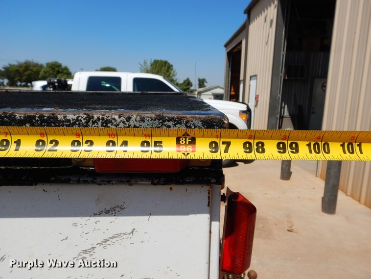 image for item DH3558 2001 Ford F550 Crew Cab utility truck