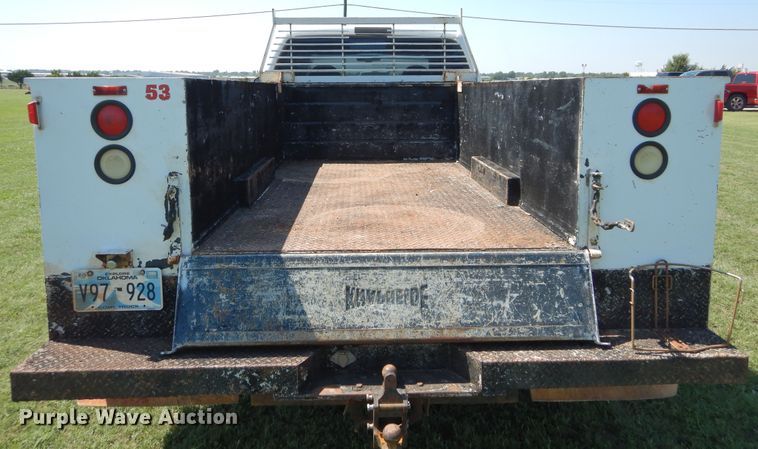 image for item DH3558 2001 Ford F550 Crew Cab utility truck