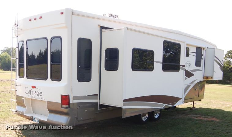 image for item DH3562 2006 Carriage Carri-Lite camper