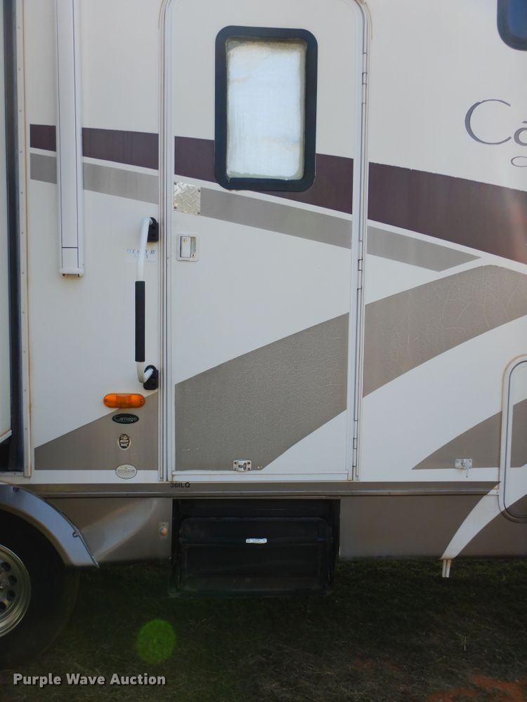 image for item DH3562 2006 Carriage Carri-Lite camper