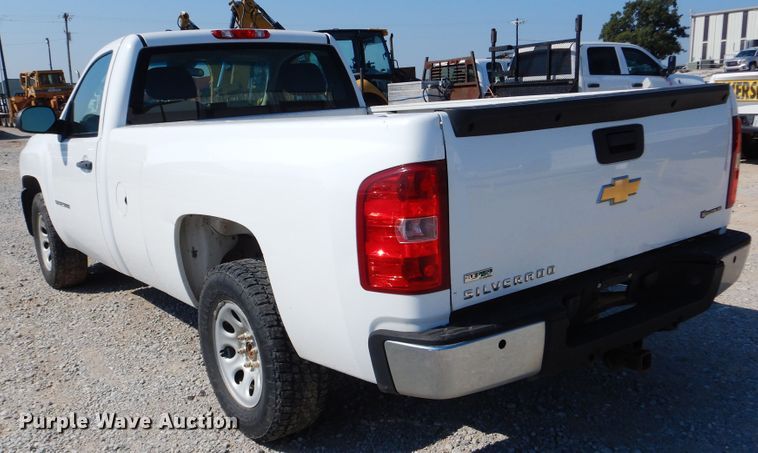 image for item DH3571 2011 Chevrolet Silverado 1500 pickup truck