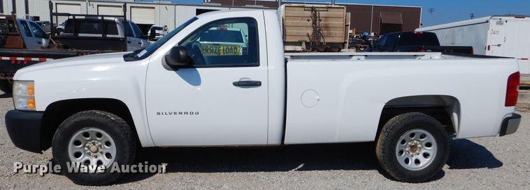 image for item DH3571 2011 Chevrolet Silverado 1500 pickup truck