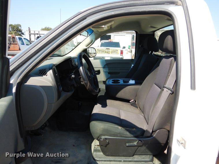 image for item DH3571 2011 Chevrolet Silverado 1500 pickup truck