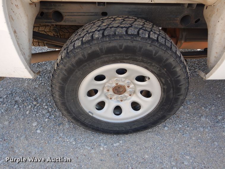 image for item DH3571 2011 Chevrolet Silverado 1500 pickup truck