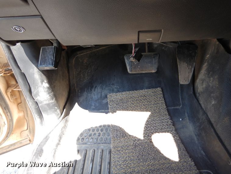 image for item DH3574 2012 Dodge Ram 5500 Crew Cab flatbed truck