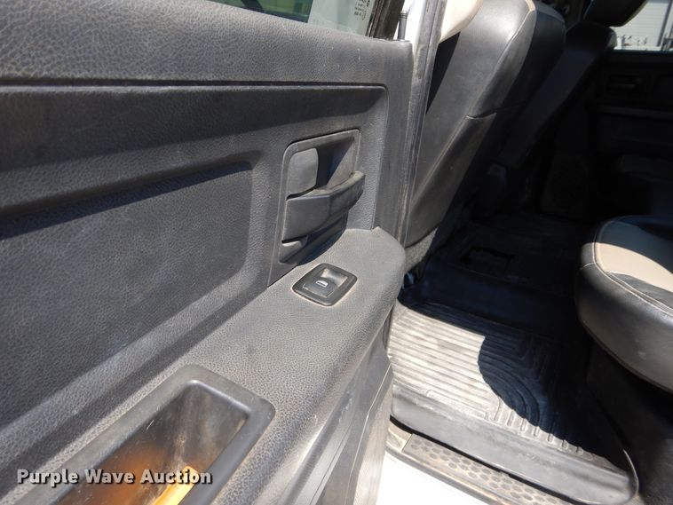 image for item DH3574 2012 Dodge Ram 5500 Crew Cab flatbed truck