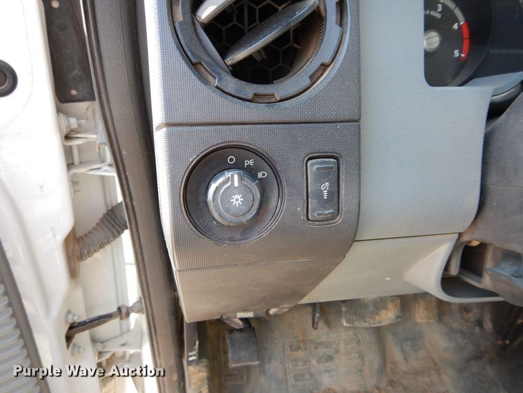 image for item DH3575 2012 Ford F550 service truck