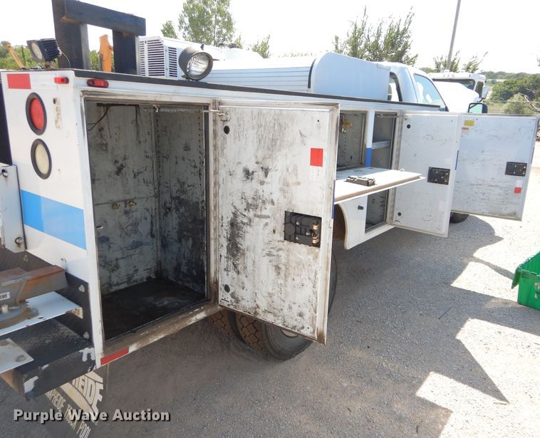 image for item DH3575 2012 Ford F550 service truck