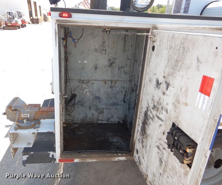 image for item DH3575 2012 Ford F550 service truck