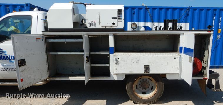 image for item DH3575 2012 Ford F550 service truck