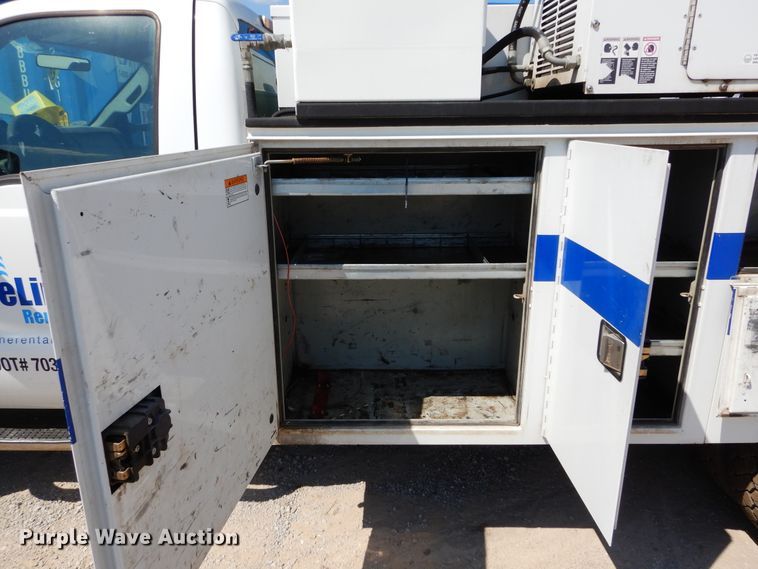 image for item DH3575 2012 Ford F550 service truck