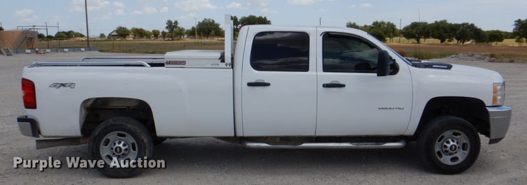 image for item DH5263 2013 Chevrolet Silverado 2500HD Crew Cab pickup truck
