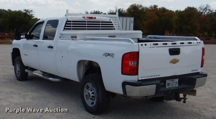 image for item DH5263 2013 Chevrolet Silverado 2500HD Crew Cab pickup truck
