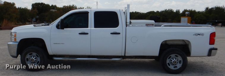 image for item DH5263 2013 Chevrolet Silverado 2500HD Crew Cab pickup truck