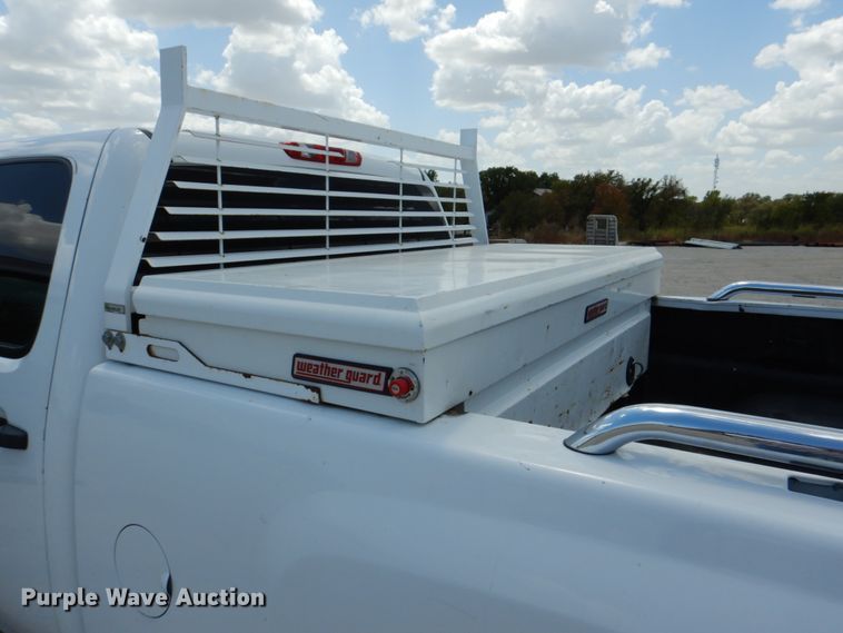 image for item DH5263 2013 Chevrolet Silverado 2500HD Crew Cab pickup truck