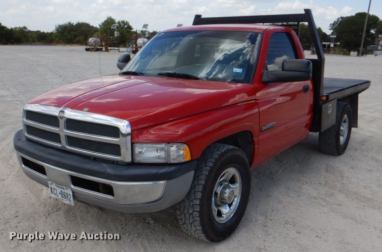 image for item DH5264 2002 Dodge Ram 2500 pickup truck