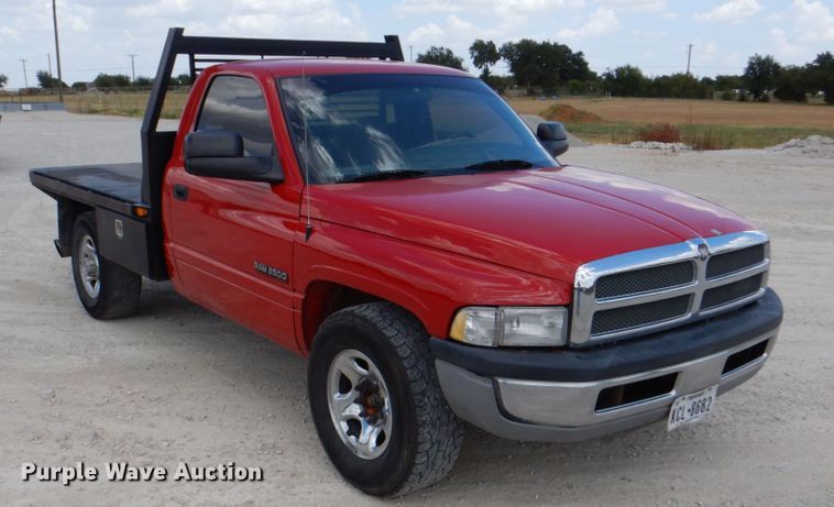 image for item DH5264 2002 Dodge Ram 2500 pickup truck