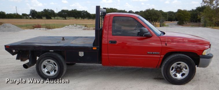 image for item DH5264 2002 Dodge Ram 2500 pickup truck