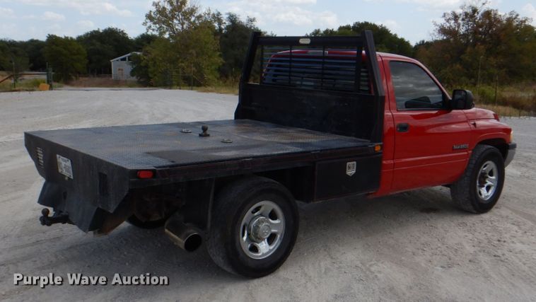 image for item DH5264 2002 Dodge Ram 2500 pickup truck