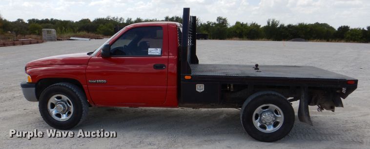 image for item DH5264 2002 Dodge Ram 2500 pickup truck