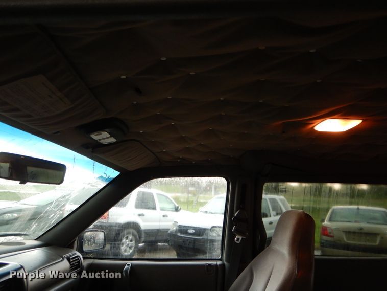 image for item DH6088 1994 Dodge Caravan van
