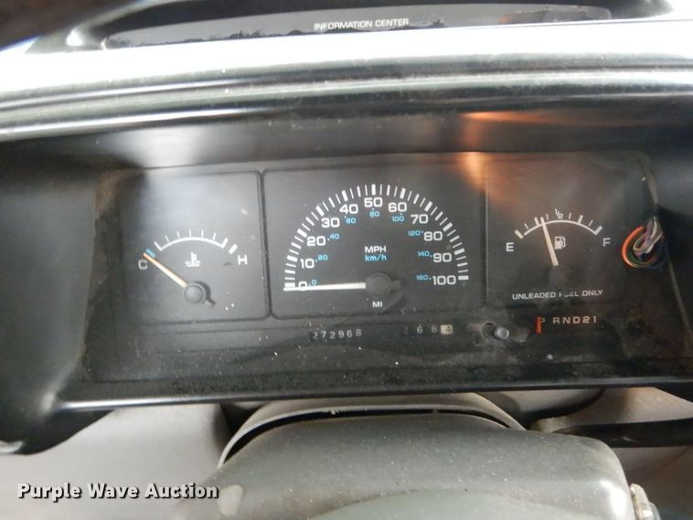 image for item DH6088 1994 Dodge Caravan van