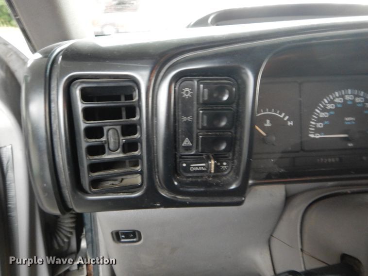 image for item DH6088 1994 Dodge Caravan van