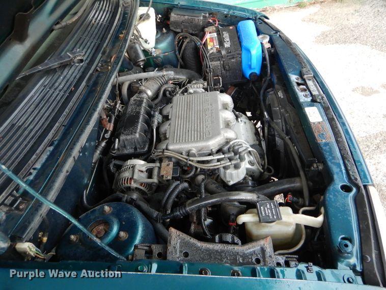 image for item DH6088 1994 Dodge Caravan van