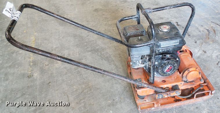 image for item DI0634 Multiquip MVC-90L vibratory plate compactor